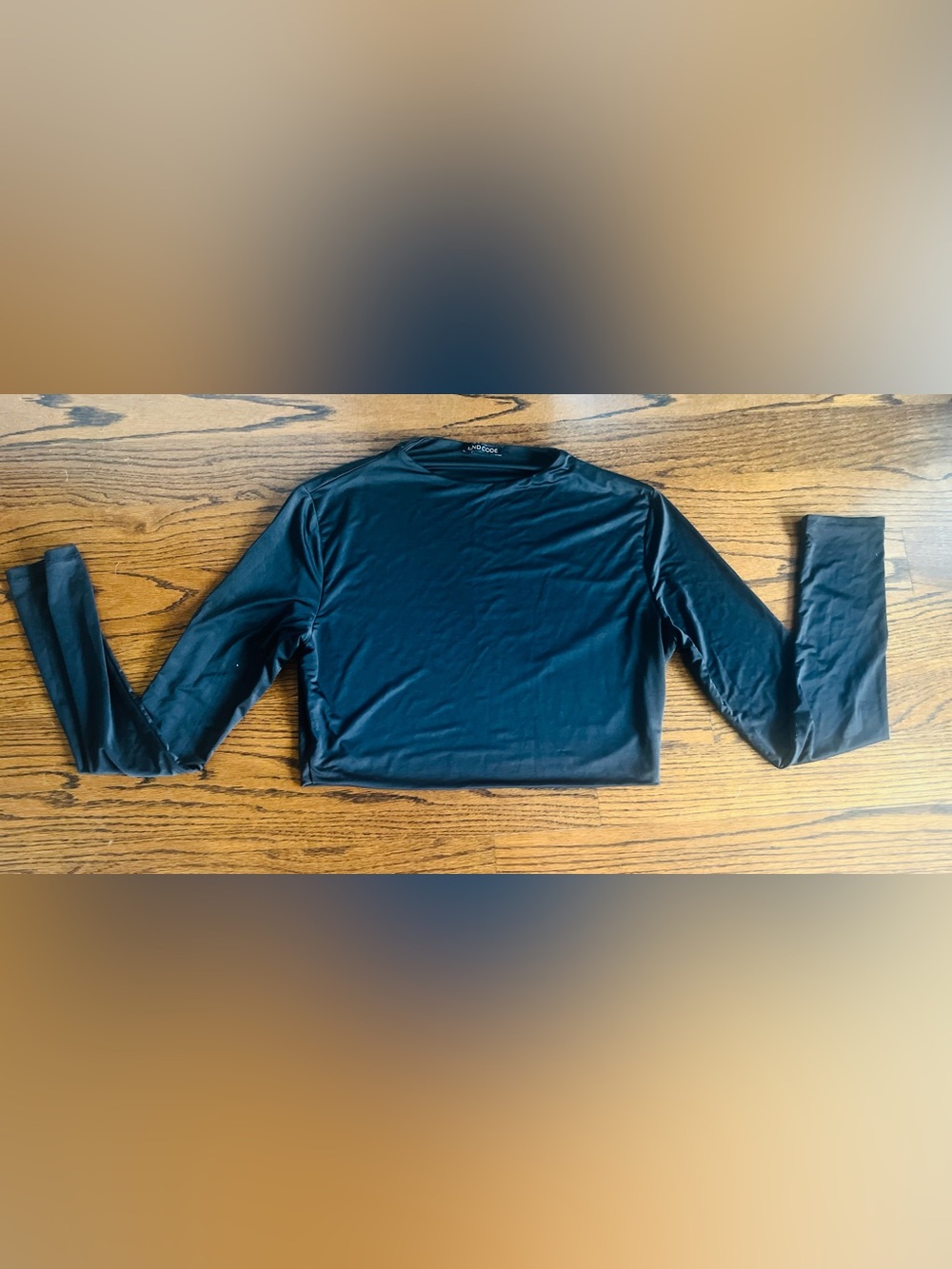 Mind Code Black Long-Sleeve Crop Top